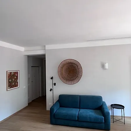 A Due Passi Dal Apartment *